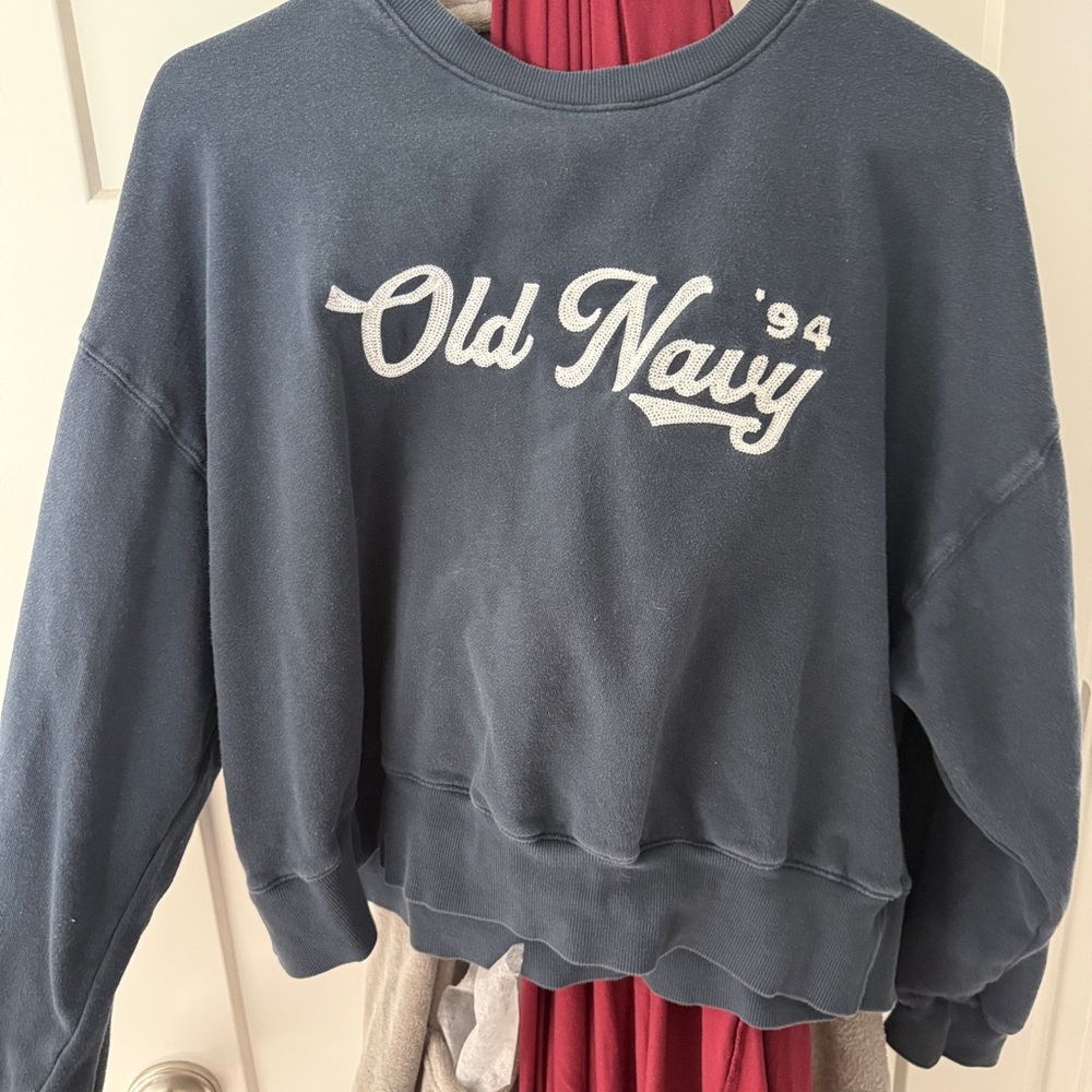 Old Navy Women's Navy Crew Neck Sweater